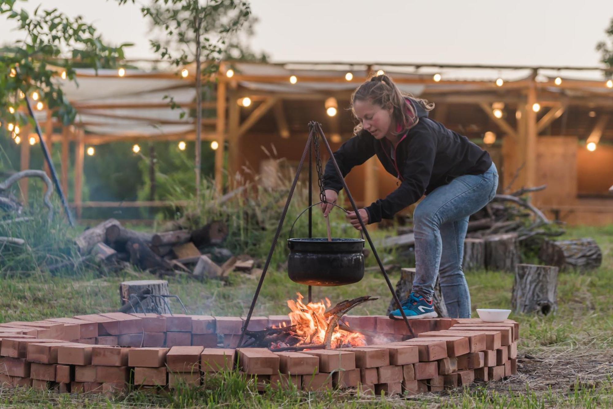 Szellos Ret Camping Balvanyos 외부 사진
